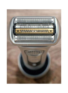 BRAUN Wet & Dry Shaver With Clean And Charge Station Black/Silver  - Image 2
