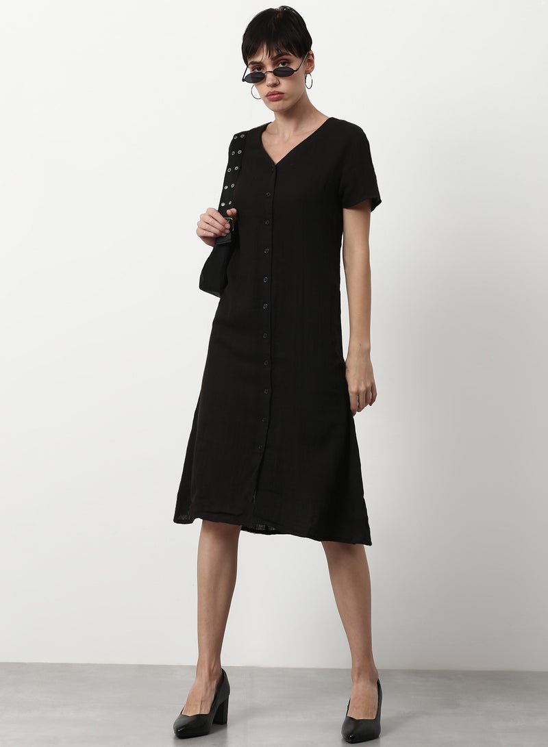 ABOF - Solid Pattern Regular Fit Midi Dress Black - Image 1