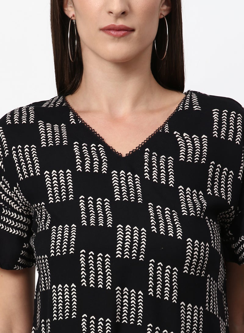 ABOF - Printed Casual Woven Top Black / White - Image 1