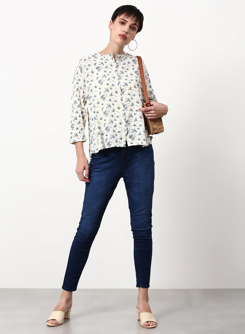 ABOF Floral Printed Regular Fit Woven Top Multicolor White/Blue - Image 3