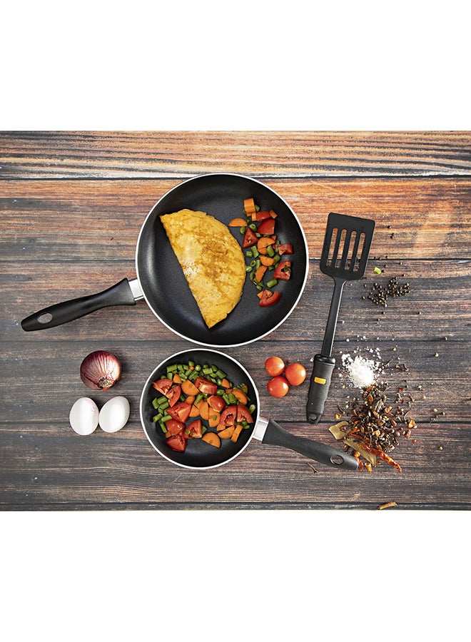 Royalford 3-Piece Frying Pan Set Black 18 cm, 26 cmcm  - Image 3