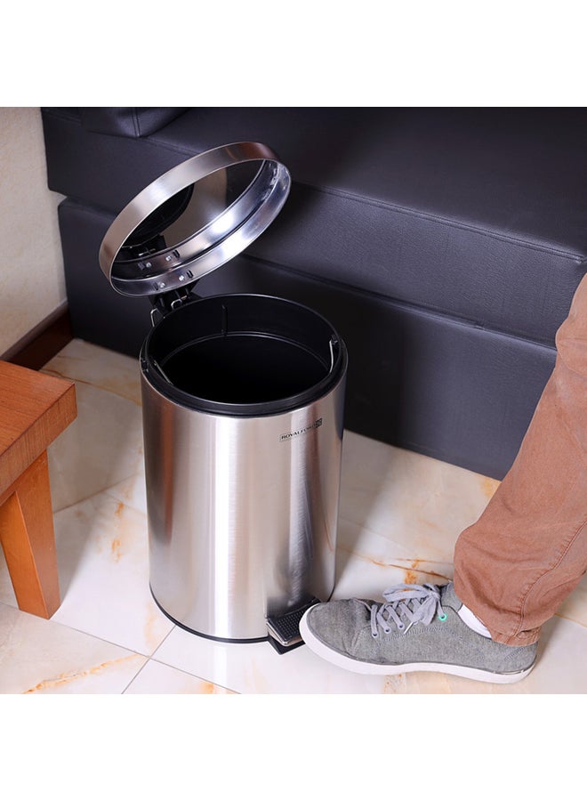 Royalford Trash Basket With Pedal Silver 12Liters  - Image 5
