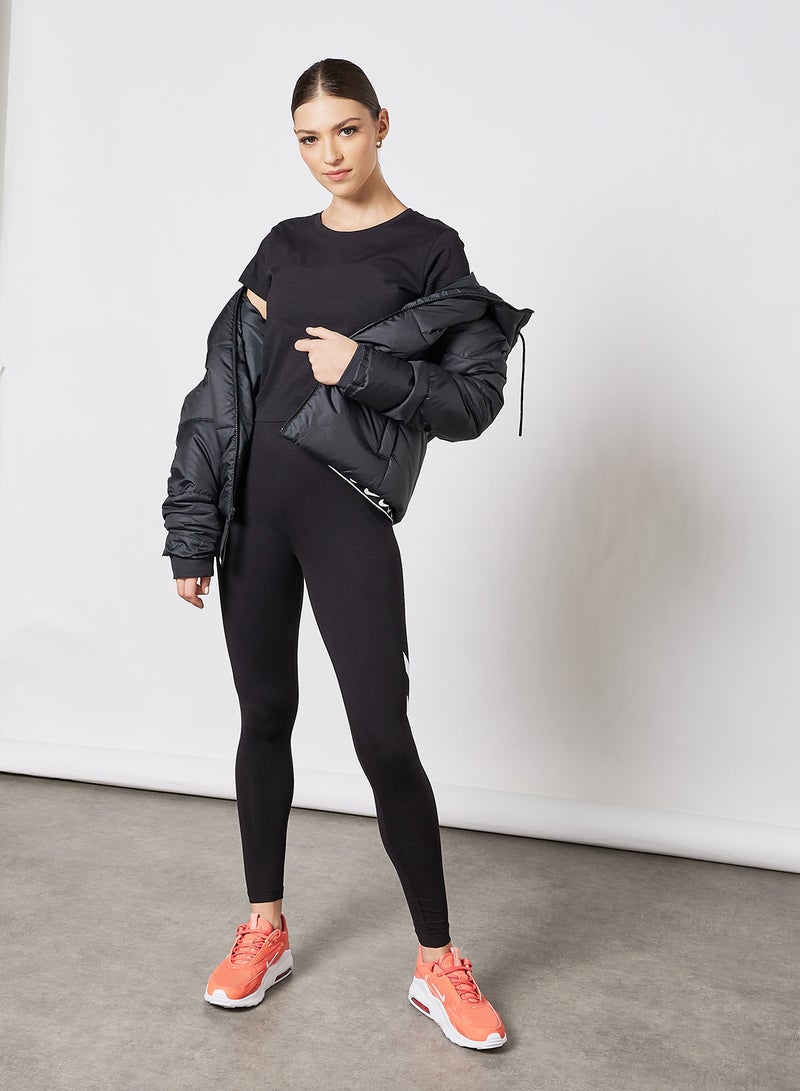 Hummel - Legacy Cropped T-Shirt Black - Image 1