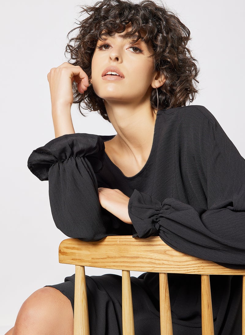 بيسز فستان بأكمام طويلة أسود  - Image 3