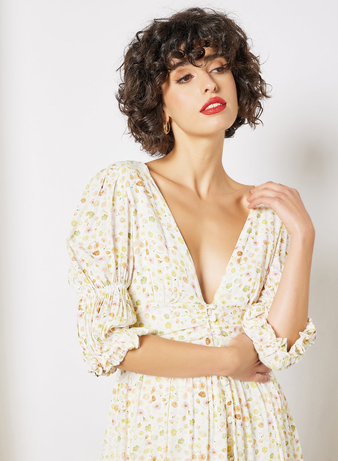 Plunge Neck Midi Dress Yellow - https://f.nooncdn.com/p/v1637501941/N50928268V_2.jpg?format=jpg&width=original