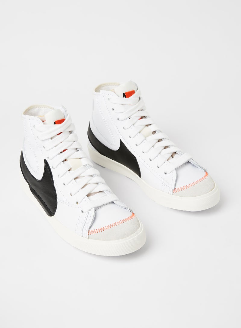 Nike - Blazer Mid '77 Jumbo Sneakers White - Image 1