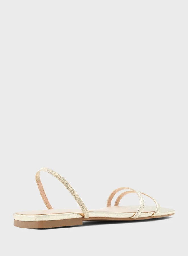 shoexpress Girls Velcro Closure Flat Sandals White/Brown