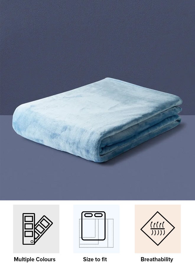 Noon East - Lightweight Summer Blanket Queen Size 310 GSM Extra Soft Fleece All Season Blanket And Sofa Throw Blue 150 x 200cm - Image 1