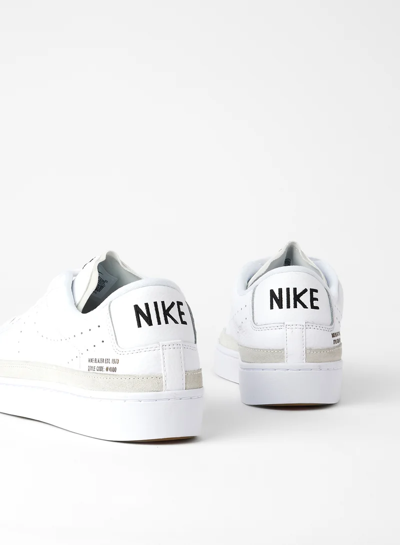 Nike Blazer Low X Sneakers White