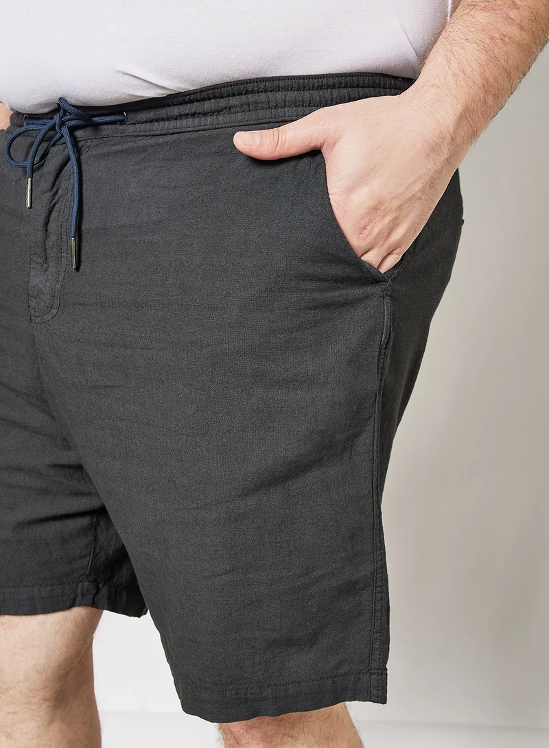 North 56°4 Plus Size Woven Shorts Black