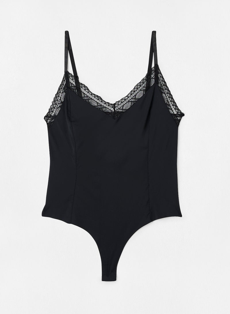 Only Carmakoma - Plus Size Lace Bodysuit Black - Image 1