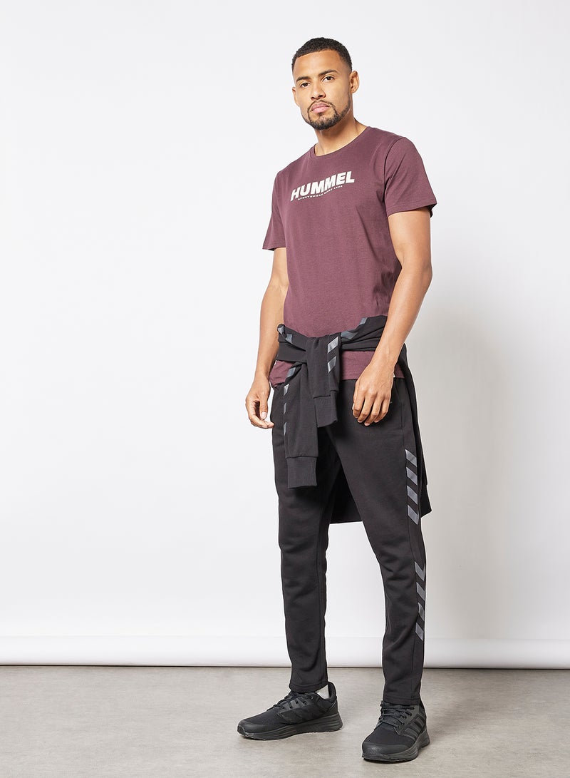 Hummel Legacy T-Shirt Burgundy  - Image 3