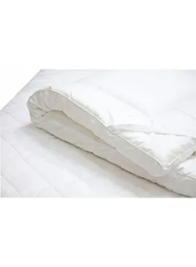 Maestro Anti Alllergic Super Soft Microfiber Mattress Topper Polyester White 120x200cm  - Image 2