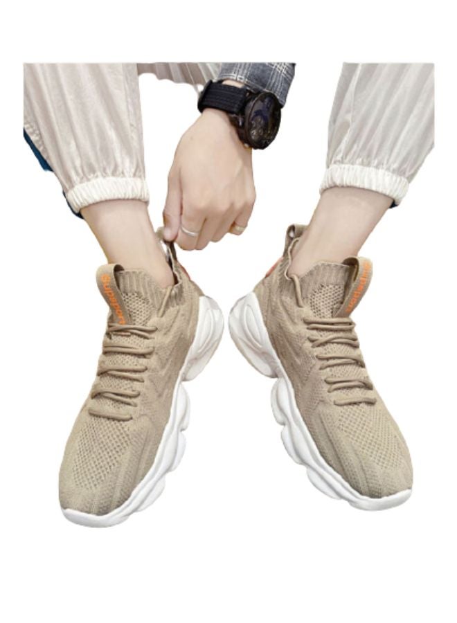 بيوينتي حذاء رياضي برباط ورقبة منخفضة بيج - Image 2