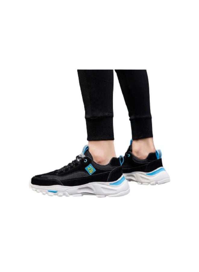 بيوينتي حذاء رياضي برباط ورقبة منخفضة أسود / أبيض / أزرق - Image 5