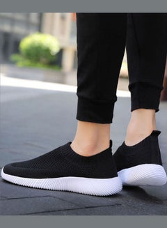 Beauenty Women's Slip-On Sport Shoes Black  - Image 3