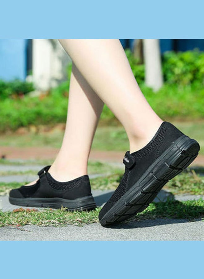 Beauenty - Women's Velcro Walking Shoes Black - Image 1