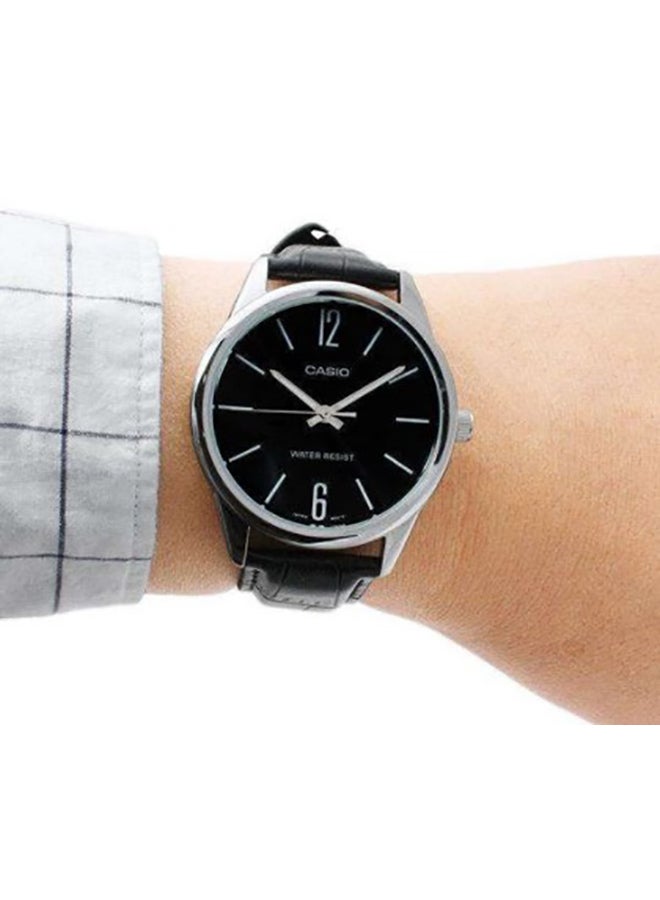 CASIO Men's Wrist Watch MTP-V005L-1B4UDF - 47 mm - Black - Image 5