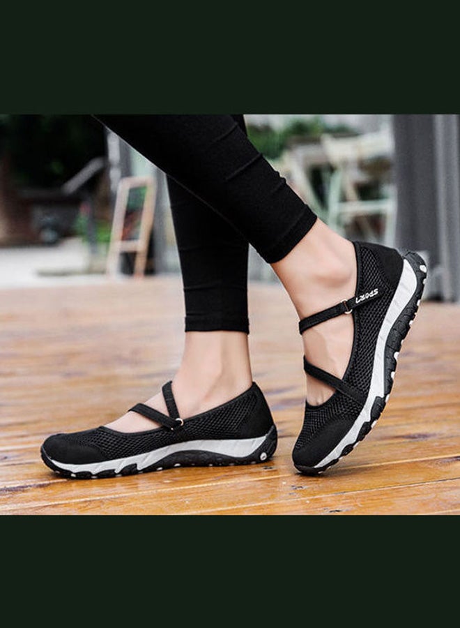 Beauenty - Women's Hook And Loop Closure Walking Shoes Black - Image 1