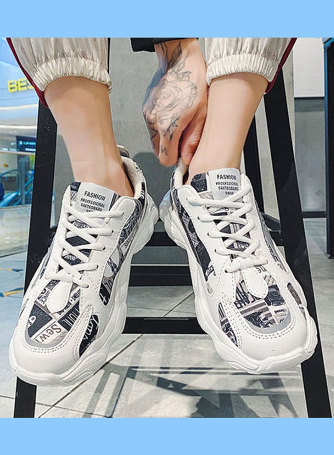 بيوينتي حذاء رياضي برباط ورقبة منخفضة أبيض/ أسود - Image 4