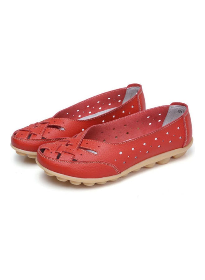 بيوينتي حذاء بكعب عال مسطح بدون رباط مزين بتفاصيل متقاطعة أحمر / بيج - Image 1