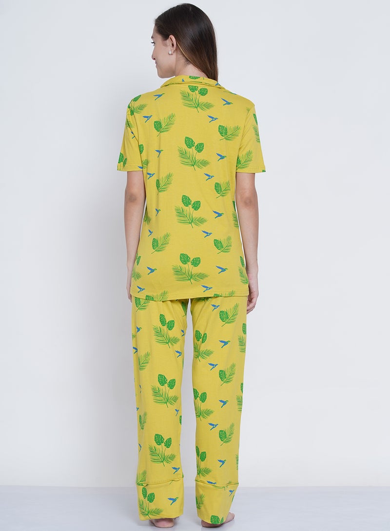 لورين سميث طقم بيجاما بياقة مزين بطبعة زهور ومكون من قطعتين أصفر / أخضر / أزرق - Image 4