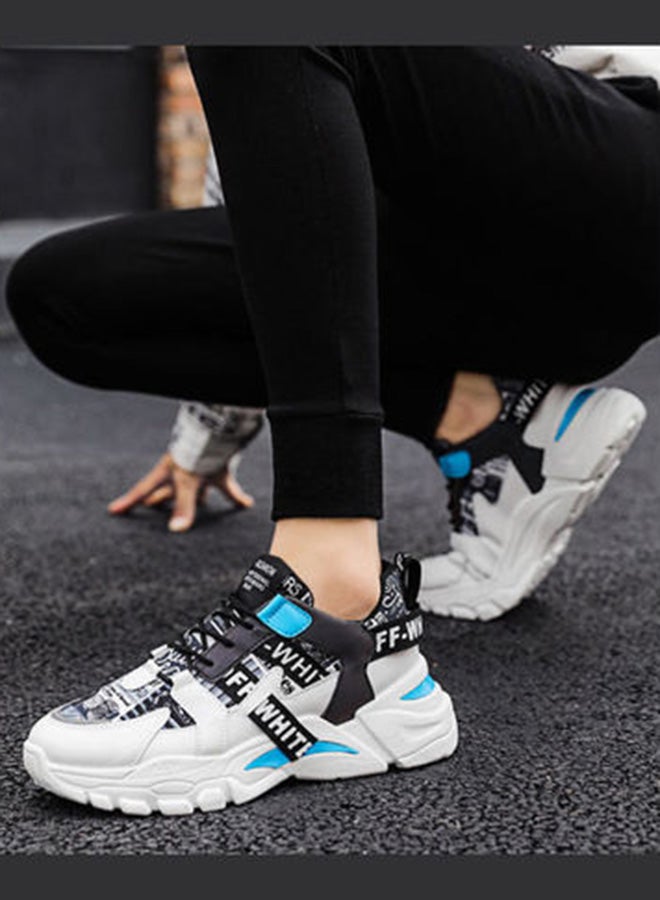 بيوينتي سنيكرز تريند زيادة برباط ورقبة منخفضة أبيض/ أزرق/ أسود - Image 5