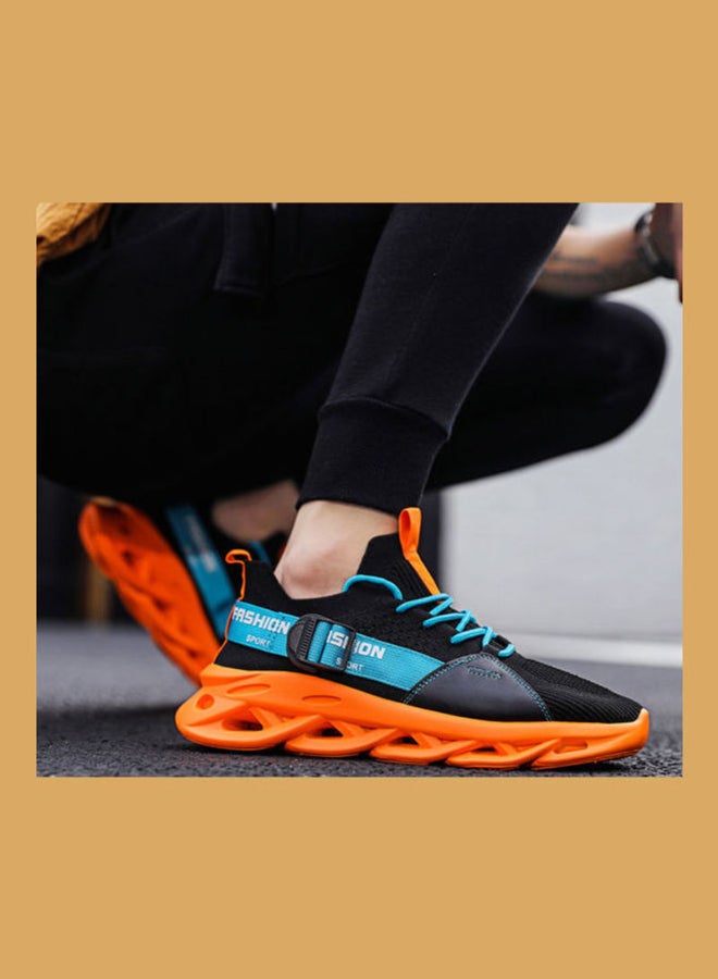 بيوينتي حذاء رياضي كاجوال برقبة منخفضة أسود/ برتقالي/ أزرق - Image 5
