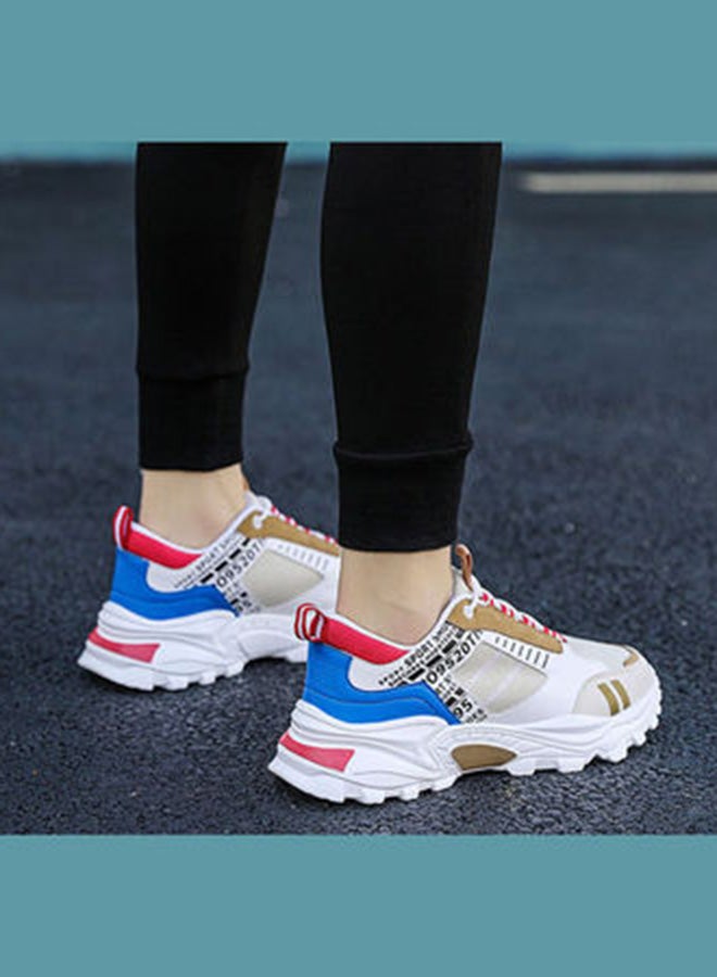 بيوينتي حذاء رياضي برباط ورقبة منخفضة أبيض/أزرق/بني - Image 4