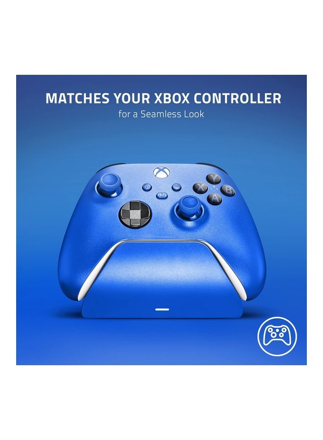 RAZER - Universal Quick Charging Stand for Xbox Series X|S: Magnetic Secure Charging - Perfectly Matches Xbox Wireless Controllers - USB Powered - Robot White (Controller Sold Separately) - Image 1