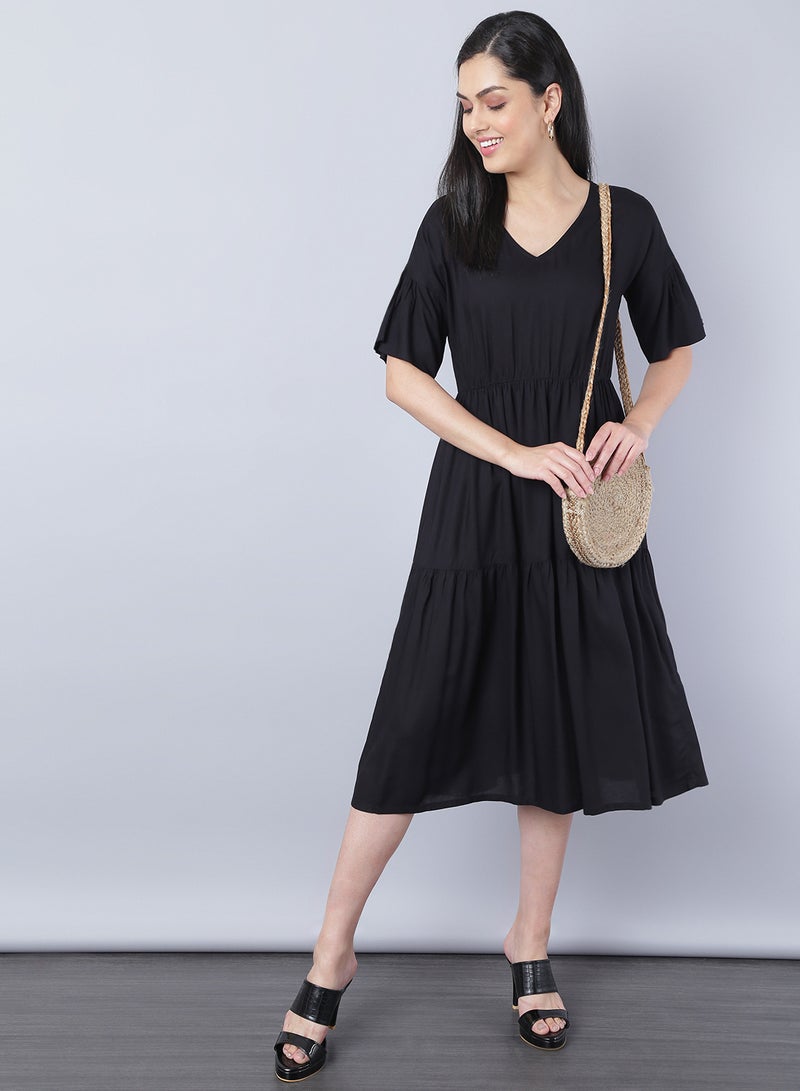 Short Sleeve Midi Dress Black