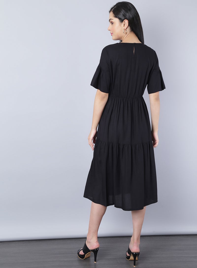 Short Sleeve Midi Dress Black