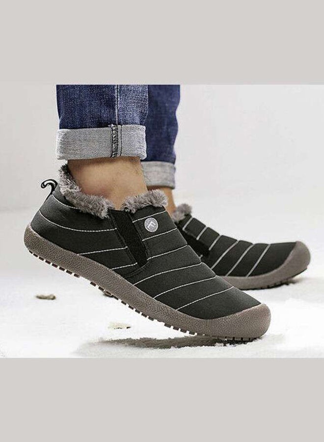 Beauenty - Plush Snow Slip-On Casual Boots Black - Image 1