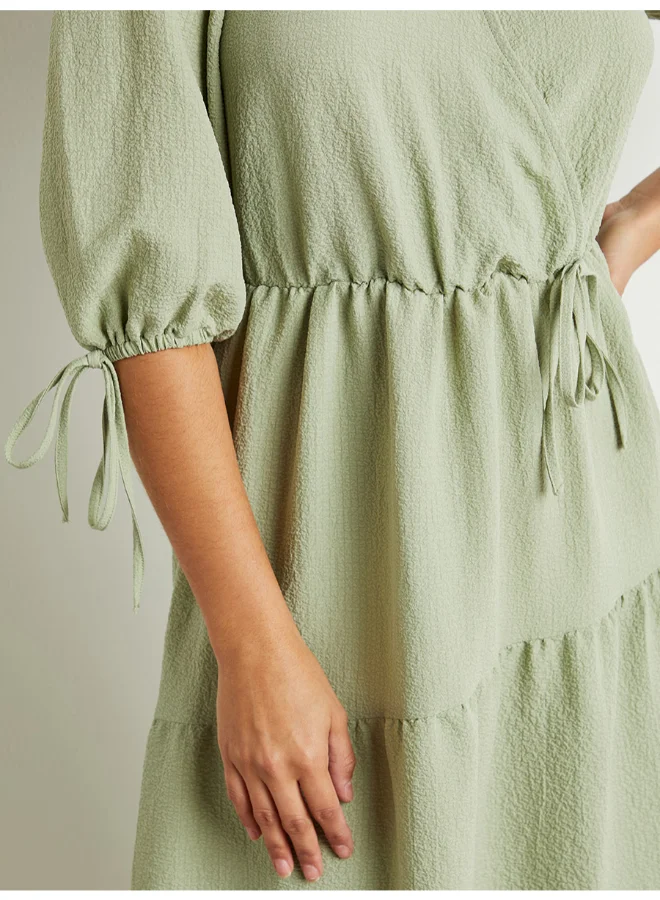 Closet By Styli Self Tie Detail Textured A-Line Midi Dress Green