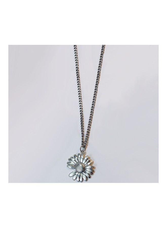 Perfii Rhodium Plated Ziron Studded Pendant Necklace - Image 4