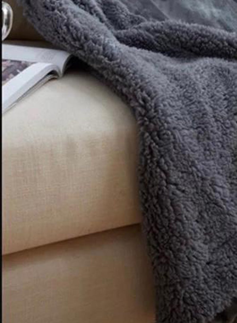 Plush Sherpa Baby Blanket - Image 4