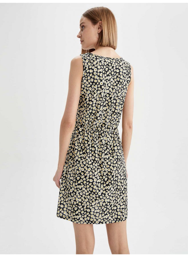 DeFacto Floral Printed Round Neck Sleeveless Dress Multicolour - Image 2