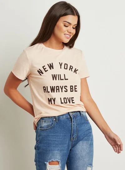 كلوزيت باي ستايلي تيشيرت مطبوع عليه عبارة "New York Will Always Be My Love" بيج/بني