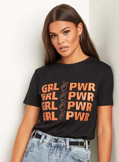 كلوزيت باي ستايلي تيشيرت بطبعة عبارة "Girl Power" أسود/برتقالي
