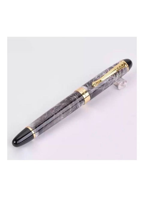 Classic Fountain Pen with Elegant Design Black