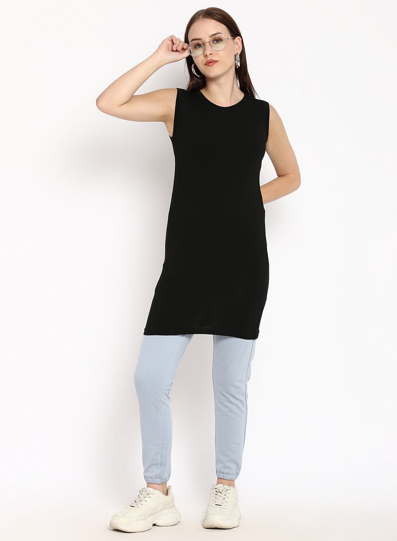 Aila Plain Round Neck Sleeveless Long Top Black  - Image 3