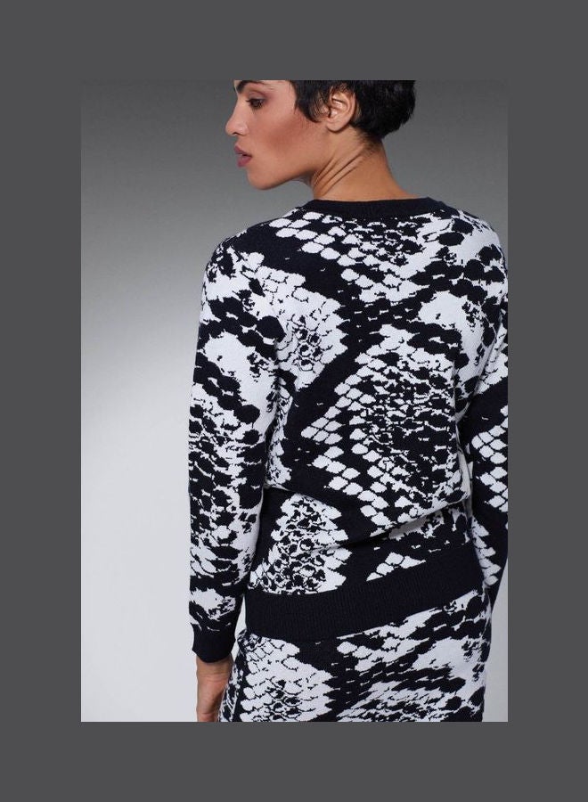 RINA Back to 70`s Pullover Printed  - Image 3