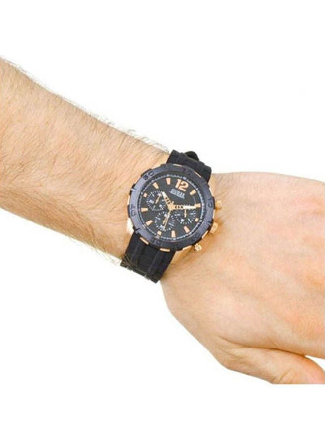 GUESS Men's Water Resistant Silicone Analog Watch W0864G2 With Women'S Water Resistant Analog Watch W1135L3 - Image 4