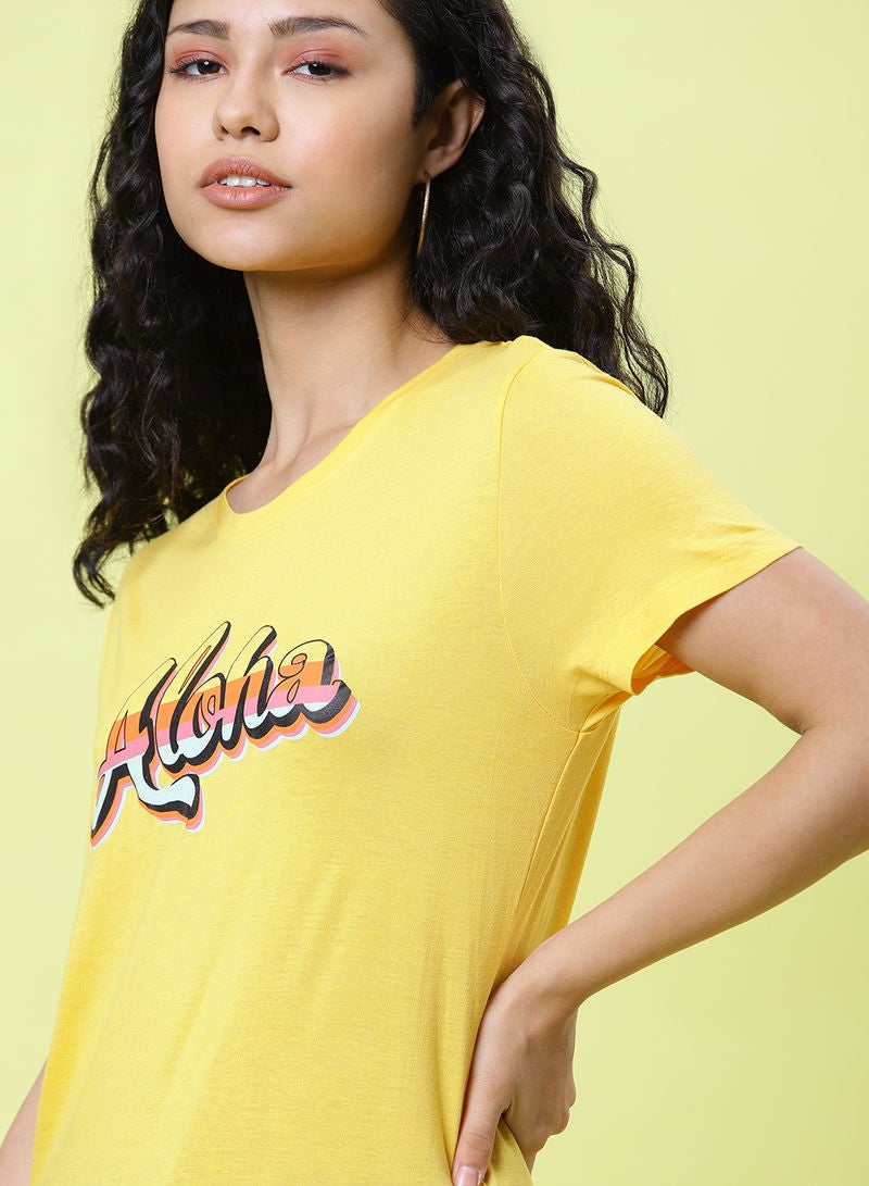 دريب تيشيرت بياقة مستديرة وطبعة صورة أصفر - Image 4