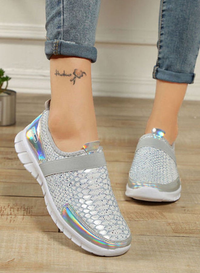 بيوينتي سنيكرز بدون رباط بساق منخفضة للنساء - Image 4