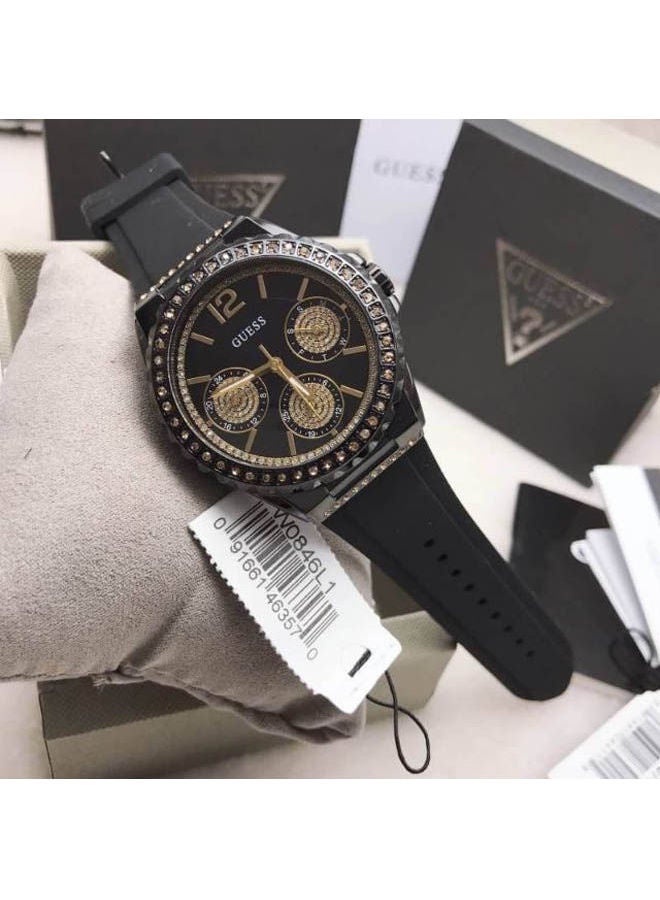 GUESS Women's Analog Stainless Steel Clasp Round Wrist Watch W0846L1  - Image 4