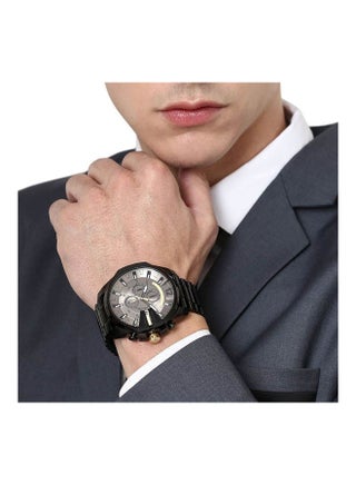 ساعة يد بعقارب بسوار من الإستانلس ستيل طراز DZ4479 للرجال - v1640195771/N52225665A_1