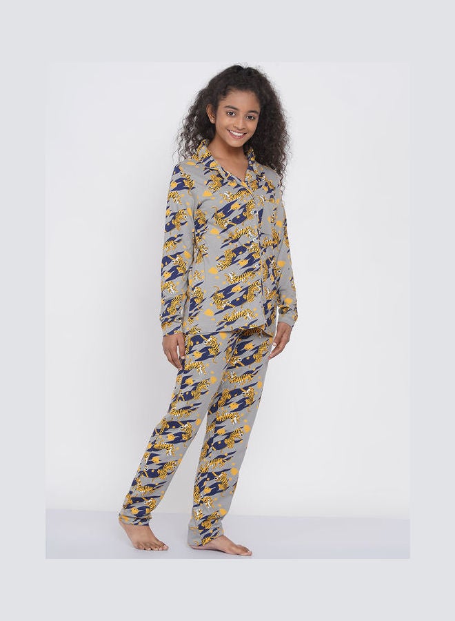 LAUREN Smith Girls Notched Collared Printed Pyjama Set Multicolour  - Image 3