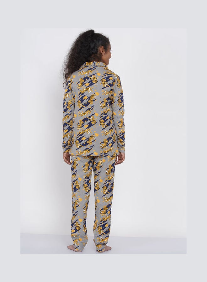 LAUREN Smith Girls Notched Collared Printed Pyjama Set Multicolour  - Image 2