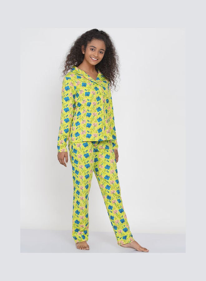 LAUREN Smith Girls Notched Collared Printed Pyjama Set Multicolour  - Image 3